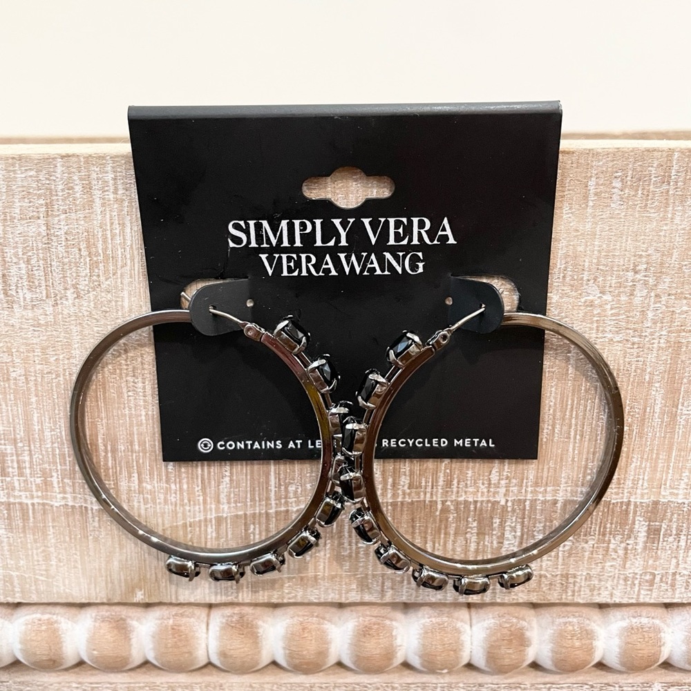 NWT Simply Vera Vera Wang, 50% recycled metal gray black silver hoop earrings